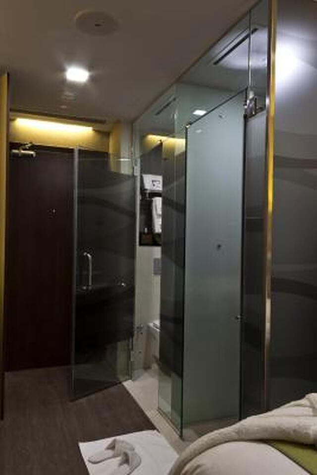 کلور 5 هنگ کنگ استریت