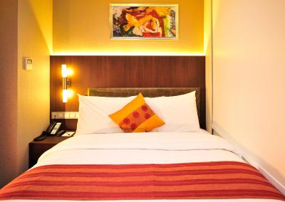 کلور 5 هنگ کنگ استریت