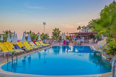 لا فینکا مارینا هتل آلانیا