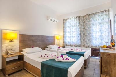 لا فینکا مارینا هتل آلانیا