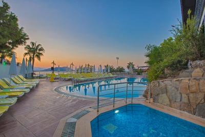 لا فینکا مارینا هتل آلانیا