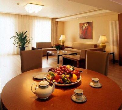 فرندشیپ هتل گرند بیلدینگ