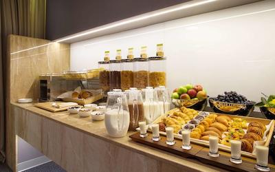 دوبلتری بای هیلتون هتل اکاترینبورگ سیتی سنتر