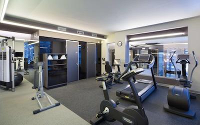 دوبلتری بای هیلتون هتل اکاترینبورگ سیتی سنتر