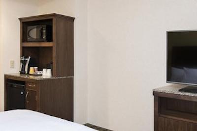 هیلتون گاردن این لویسویل دونتون