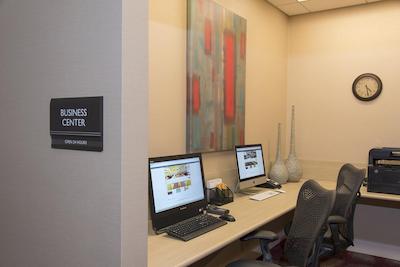 هیلتون گاردن این لویسویل دونتون