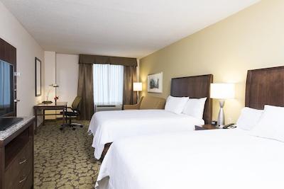 هیلتون گاردن این لویسویل دونتون