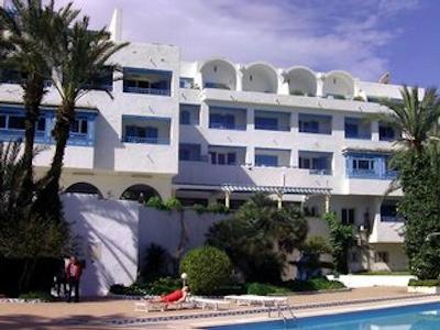 ابو ناواز نجما