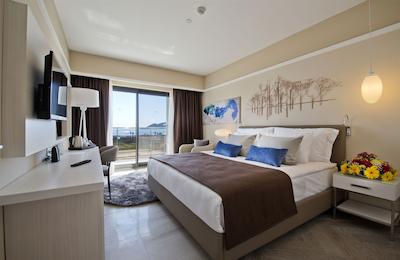 توی سنساتری ریزرت باروت فدیی