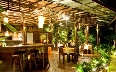 کروسیری ویلاز