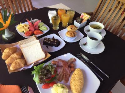 کروسیری ویلاز