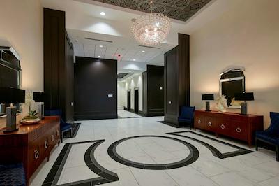 امباسی سویتز بای هیلتون لویسویل دونتون