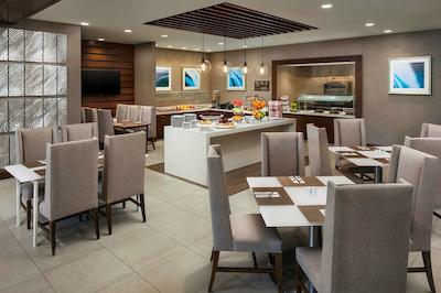 هیلتون گاردن این پالو آلتو