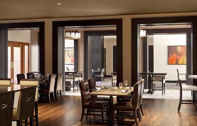 شراتون فیلادلفیا سُسیتی هیل