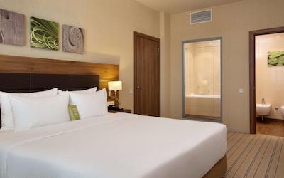 فور المنتز کیرو