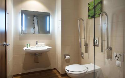 فور المنتز کیرو