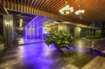 اسکیپ دی پوکت