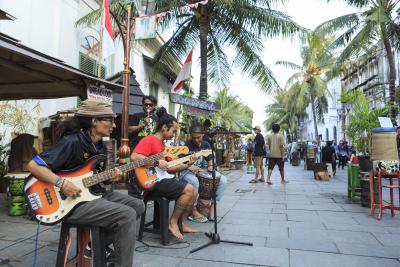 هلید این اکسپرز جاکارتا پلویت سیتیگات