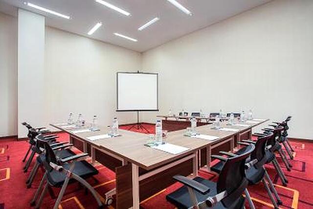 هلید این اکسپرز جاکارتا پلویت سیتیگات