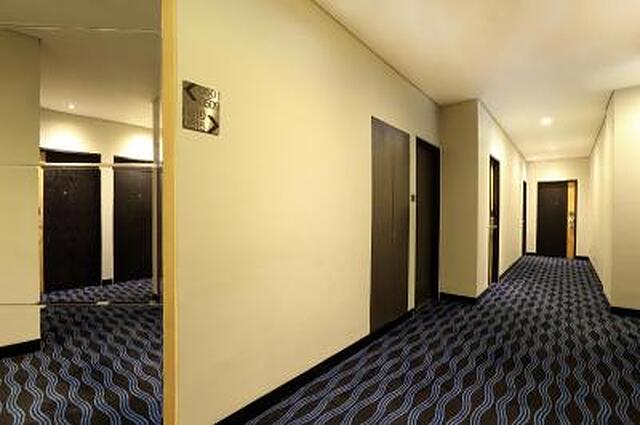 هلید این اکسپرز جاکارتا دامرین
