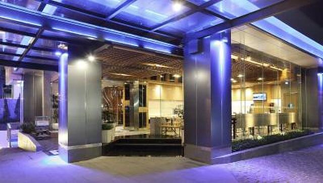 هلید این اکسپرز جاکارتا دامرین