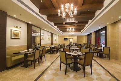 لژر این گرند چاناکیا