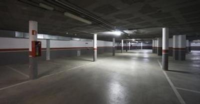 مدپلا پیرامید اسالو