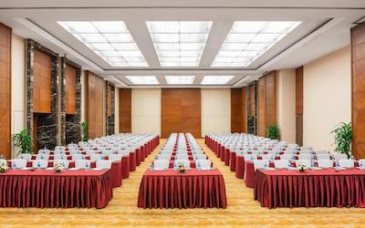 کرون پلازا وست هانوی رسیدنسز