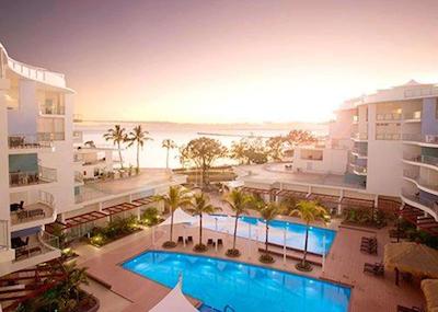 اُاکز ریزرت اند اسپا هروی ب