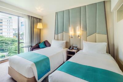 هالیدی این اکسپرس بانکوک سوخومویت 11