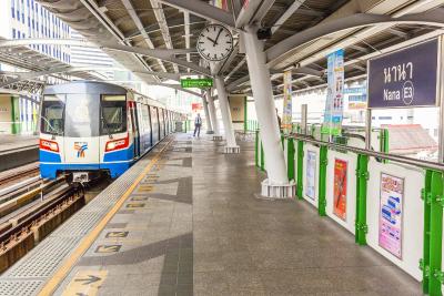 هالیدی این اکسپرس بانکوک سوخومویت 11