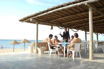 یادیز مرجان تابارکا