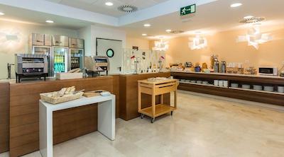 اُنا وال رمانو گولف اند ریزرت