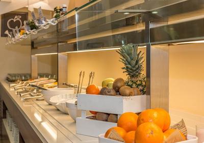 اُنا وال رمانو گولف اند ریزرت