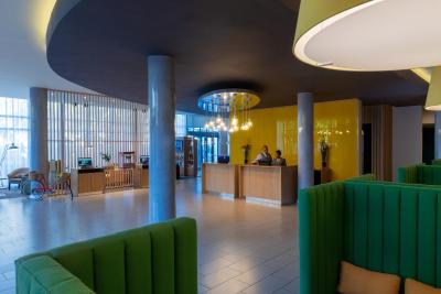 پارک این بای رادیسن کاپ تون نولاندز