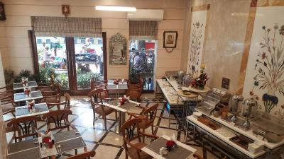 هتل اومید رزیدنسی