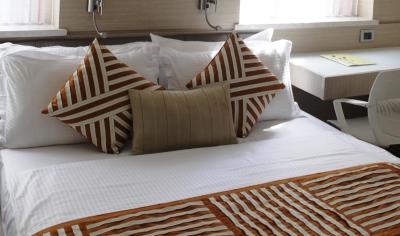 هتل اومید رزیدنسی