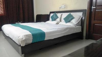 هتل آر کی پالاس