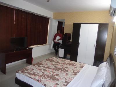 هتل آر کی پالاس