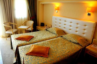 ازکا اُتل بدروم