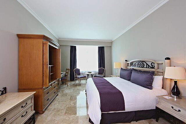 ساندز کانکون لیفستیل ریزرت