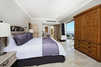 ساندز کانکون لیفستیل ریزرت