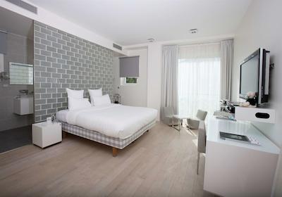 کوب هتل ساینت-ترپز