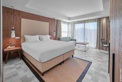 کوب هتل ساینت-ترپز