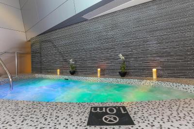 اوریکس ایرپورت هتل