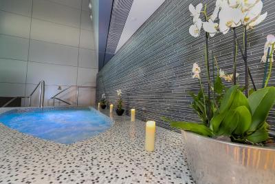 اوریکس ایرپورت هتل