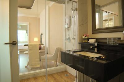 د رایا سوراونگ