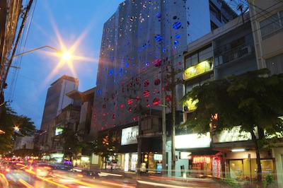 د رایا سوراونگ