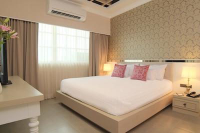 د رایا سوراونگ