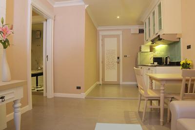 د رایا سوراونگ